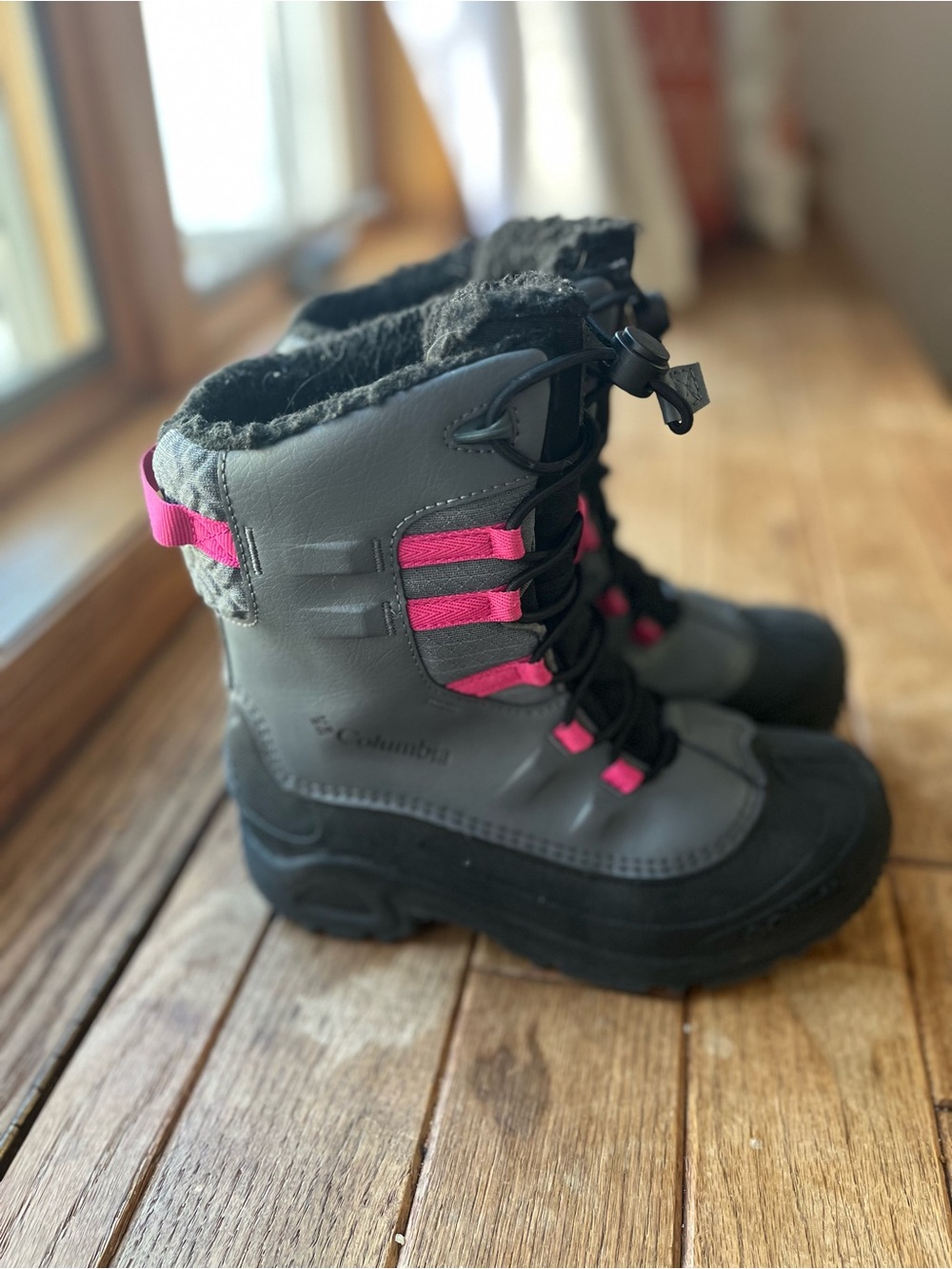 Columbia Kids Gray and Pink Insulated Snow Boots